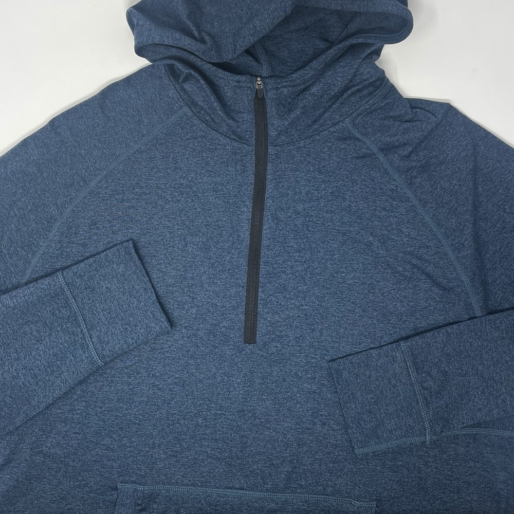 Vuori Men's Half-Zip Hoodie in Heathered Navy